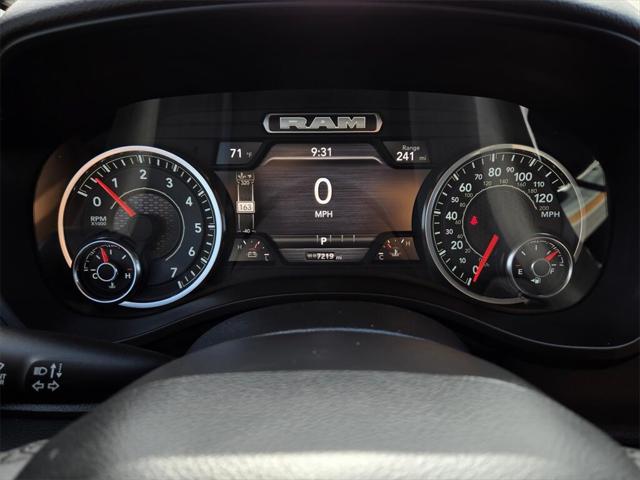 2025 RAM 1500 Lone Star Crew Cab 4x4 57 Box