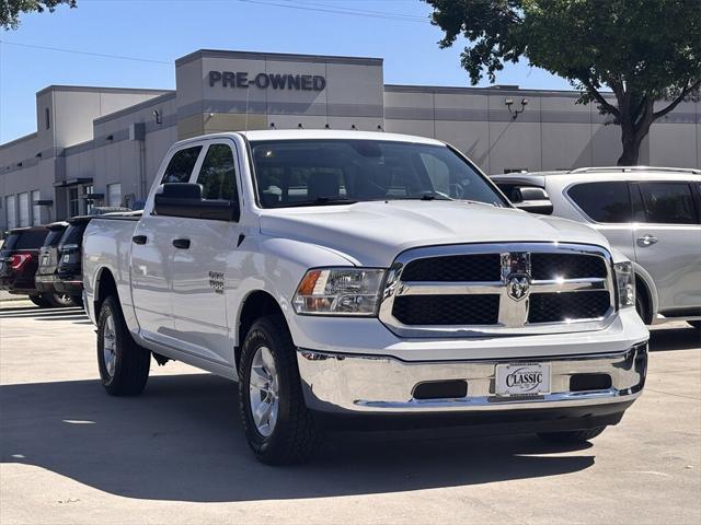 2023 RAM 1500 Classic SLT Crew Cab 4x4 57 Box