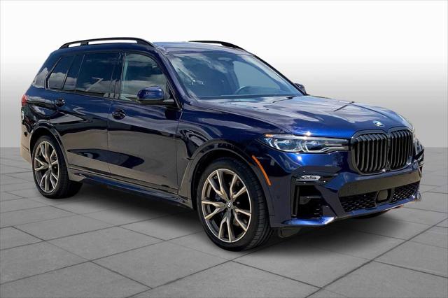 2022 BMW X7 M50i