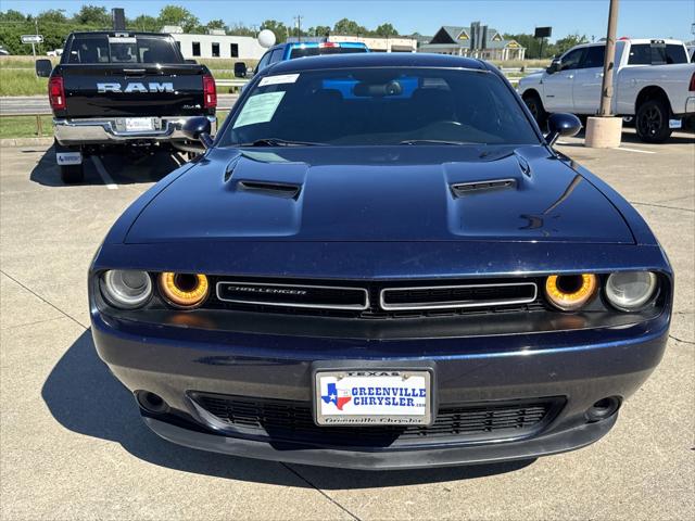 2015 Dodge Challenger SXT