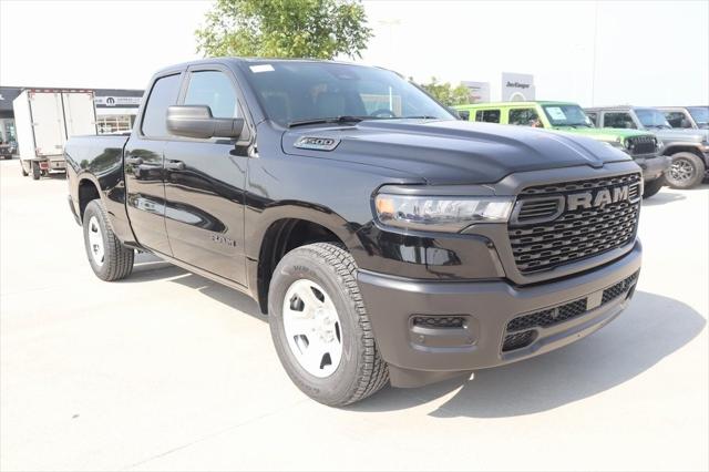 2025 RAM Ram 1500 RAM 1500 TRADESMAN QUAD CAB 4X4 64 BOX