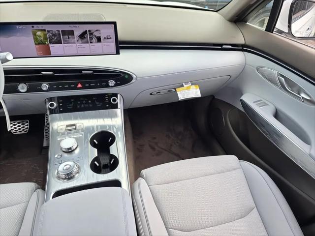 2026 Genesis GV70 Standard