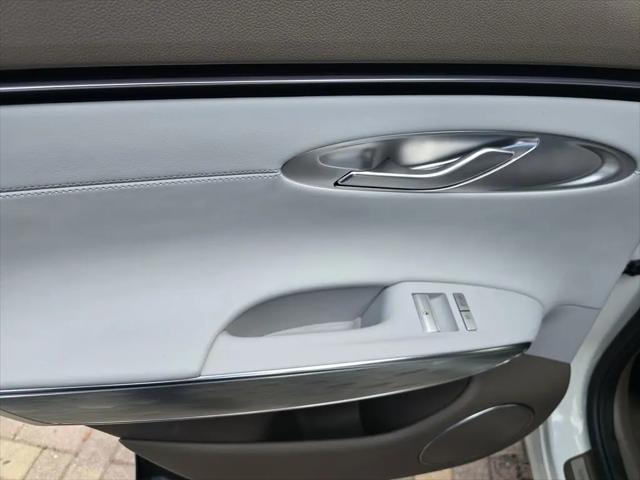 2026 Genesis GV70 Standard