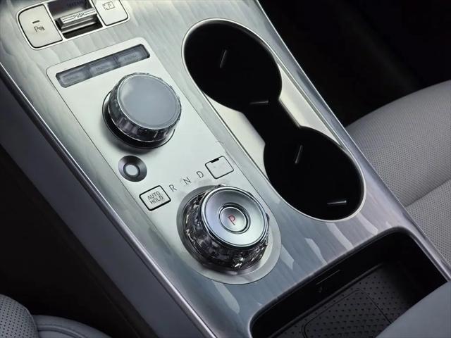2026 Genesis GV70 Standard