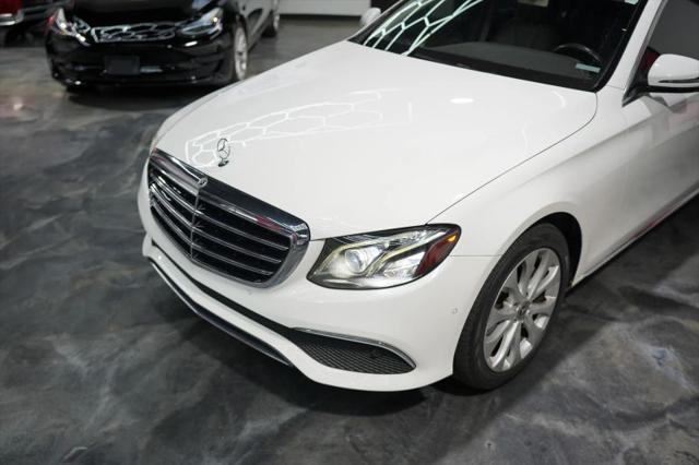 2018 Mercedes-Benz E-CLASS E 300 E 300