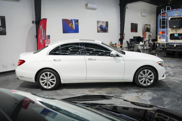 2018 Mercedes-Benz E-CLASS E 300 E 300
