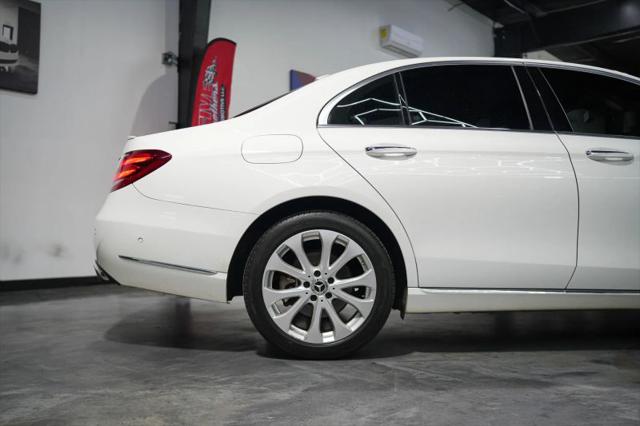 2018 Mercedes-Benz E-CLASS E 300 E 300