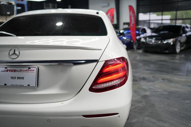2018 Mercedes-Benz E-CLASS E 300 E 300