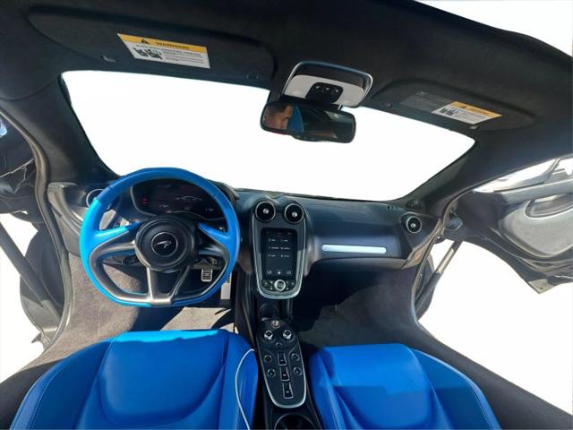 2023 McLaren GT Base