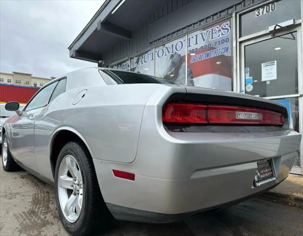 2010 Dodge Challenger SE