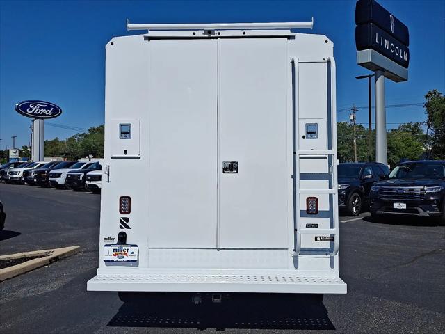 2026 Ford E-350 Cutaway E-Series Cutaway