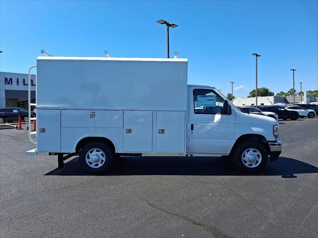2026 Ford E-350 Cutaway E-Series Cutaway