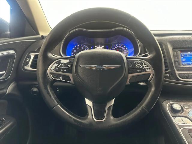 2016 Chrysler 200 Touring