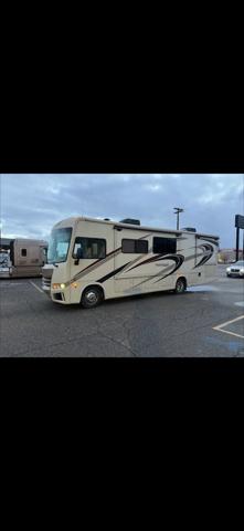 2018 Ford F-53 Base