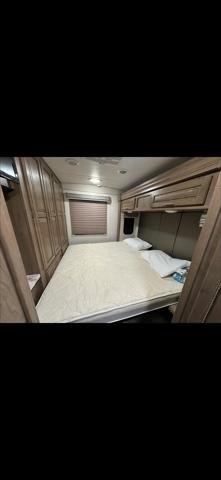 2018 Ford F-53 Base