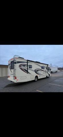 2018 Ford F-53 Base