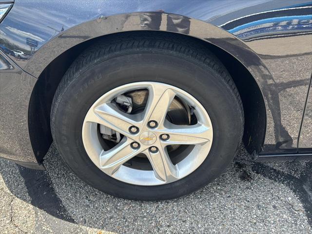 Used 2022 Chevrolet Malibu For Sale in Jackson, MI