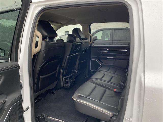 2019 RAM 1500 Laramie Crew Cab 4x4 57 Box