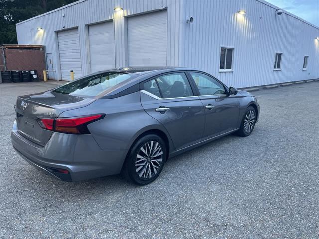 2024 Nissan Altima SV FWD