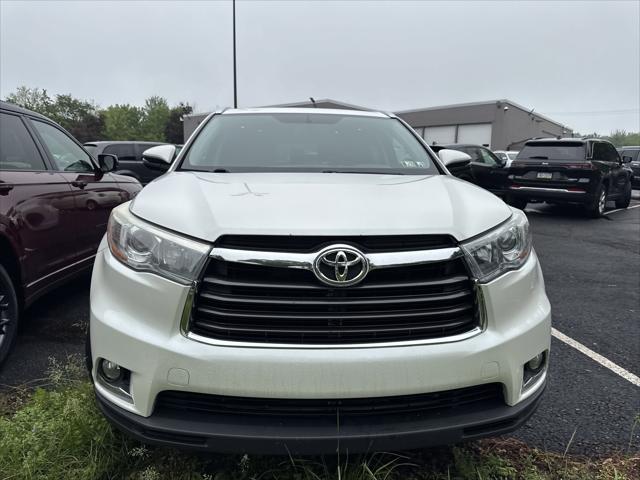 2016 Toyota Highlander Limited V6