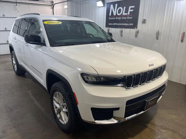 2023 Jeep Grand Cherokee L Laredo 4x4 2023 Jeep Grand Cherokee L Laredo 4x4