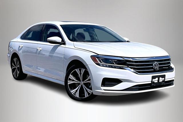 2022 Volkswagen Passat 2.0T SE