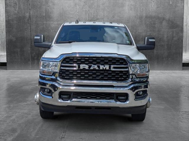 2023 RAM 3500 Big Horn Crew Cab 4x4 8 Box