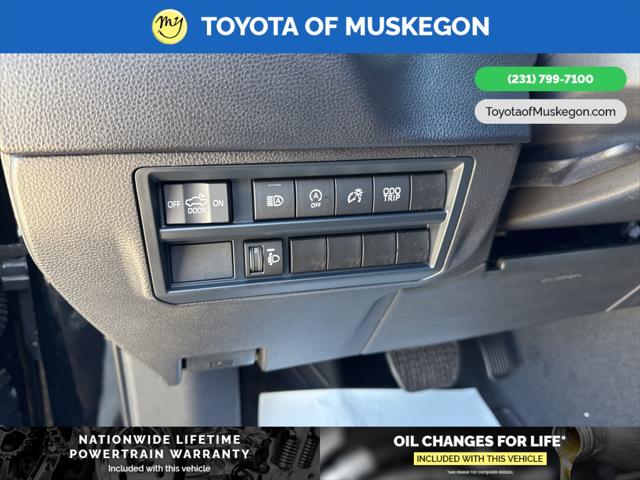 2025 Toyota Tundra SR5 4WD