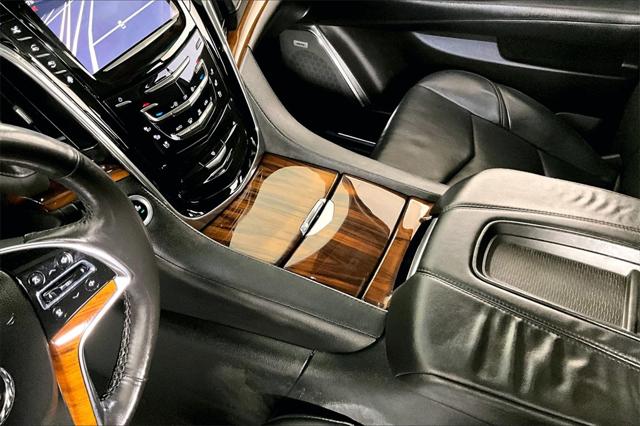 Used 2015 Cadillac Escalade ESV For Sale in Olive Branch, MS