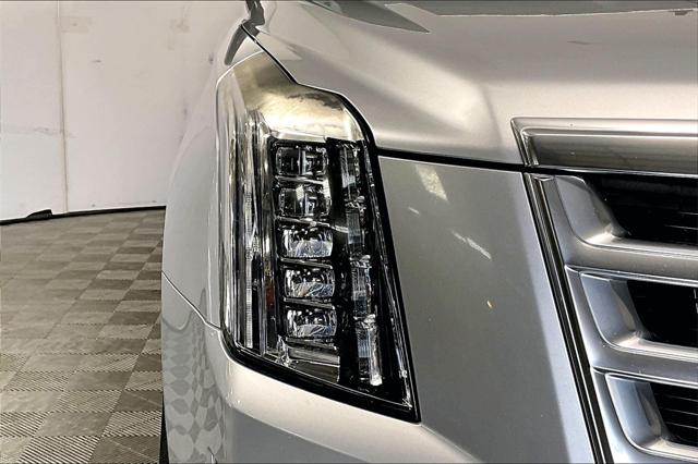Used 2015 Cadillac Escalade ESV For Sale in Olive Branch, MS