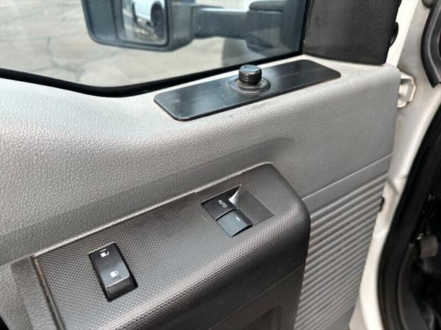 2012 Ford F-550 XL