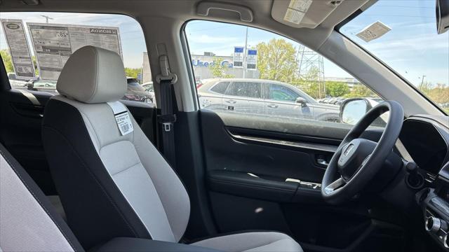 2025 Honda CR-V LX AWD