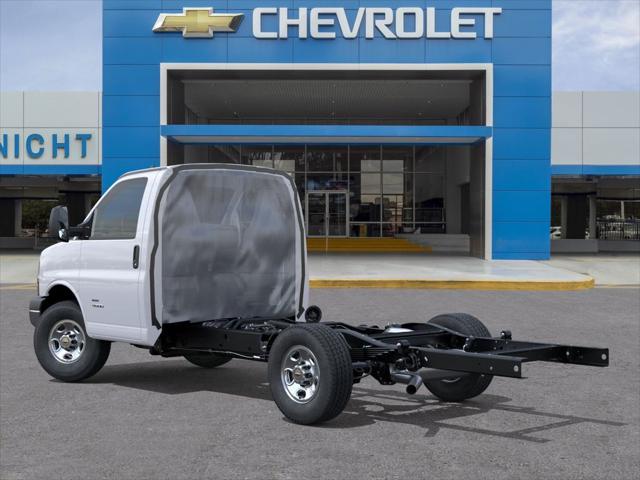 2025 Chevrolet Express Cutaway Work Van
