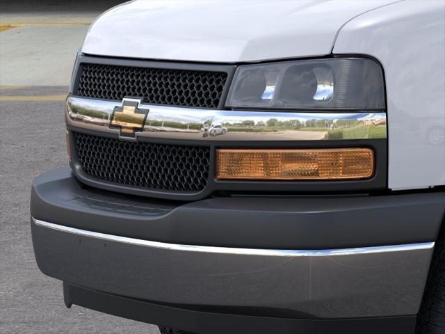 2025 Chevrolet Express Cutaway Work Van