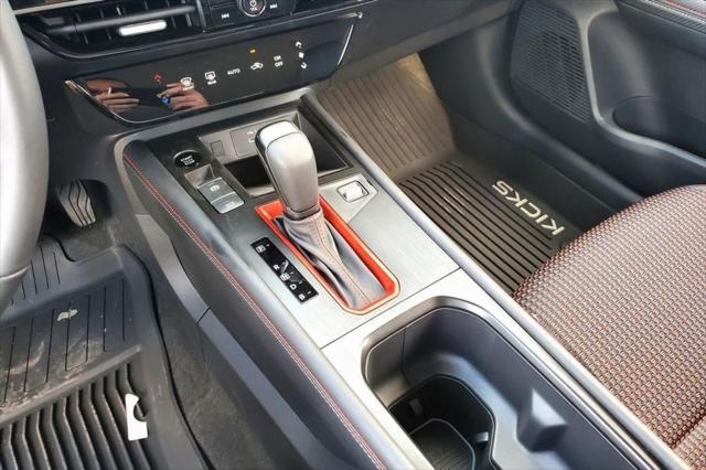 2025 Nissan Kicks SR FWD