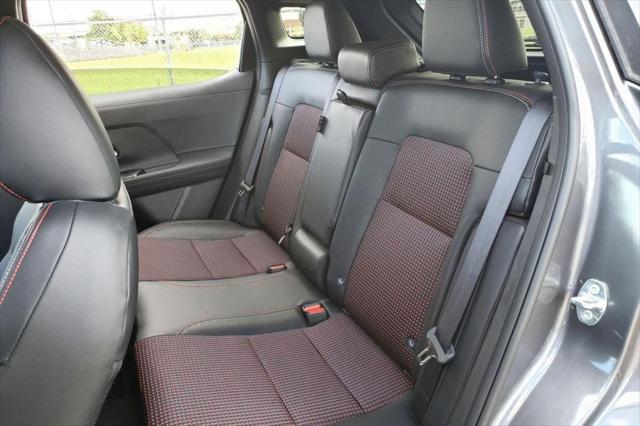 2025 Nissan Kicks SR FWD