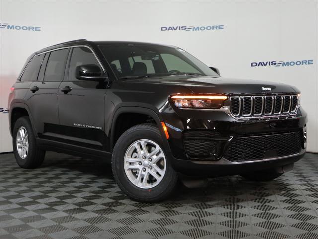 2025 Jeep Grand Cherokee GRAND CHEROKEE LAREDO 4X4 2025 Jeep Grand Cherokee GRAND CHEROKEE LAREDO 4X4