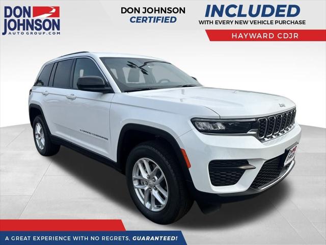 2025 Jeep Grand Cherokee GRAND CHEROKEE LAREDO X 4X4 2025 Jeep Grand Cherokee GRAND CHEROKEE LAREDO X 4X4