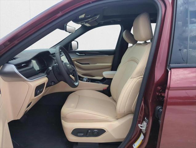 2025 Jeep Grand Cherokee Limited 4x2