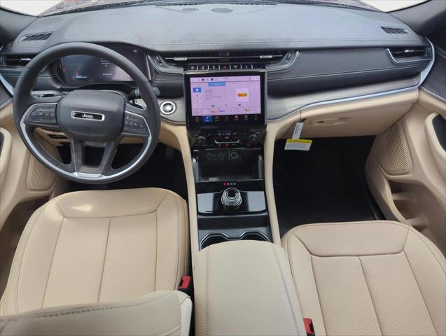 2025 Jeep Grand Cherokee Limited 4x2