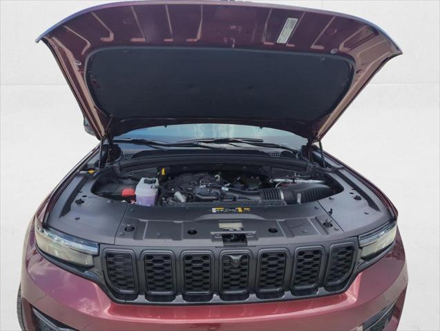 2025 Jeep Grand Cherokee Limited 4x2