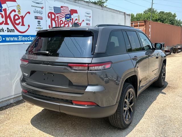 2025 Jeep Grand Cherokee GRAND CHEROKEE ALTITUDE 4X4