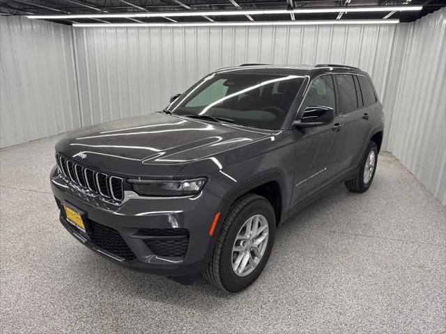 2025 Jeep Grand Cherokee GRAND CHEROKEE LAREDO X 4X2