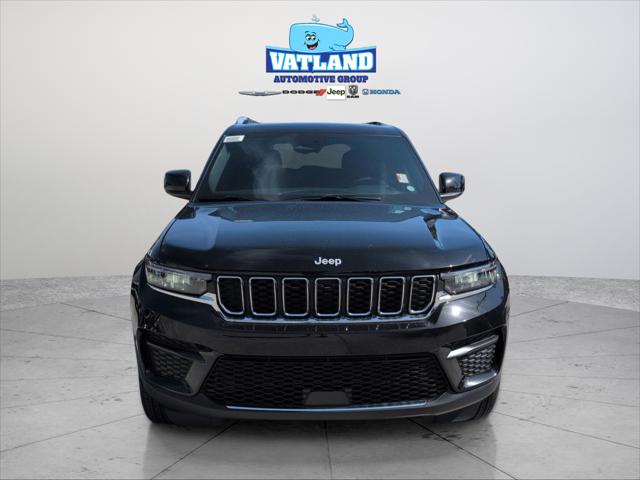 2025 Jeep Grand Cherokee GRAND CHEROKEE LAREDO X 4X2