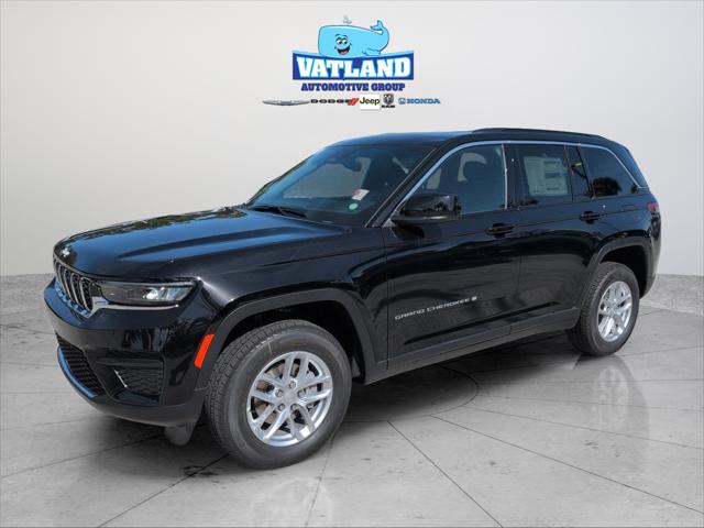 2025 Jeep Grand Cherokee GRAND CHEROKEE LAREDO X 4X2
