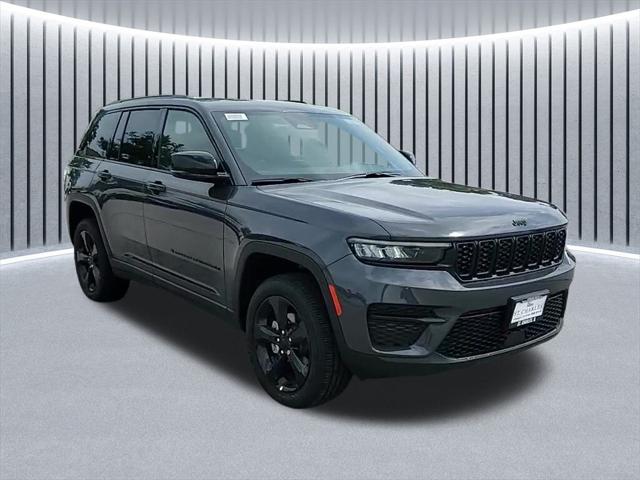 2025 Jeep Grand Cherokee GRAND CHEROKEE ALTITUDE X 4X4