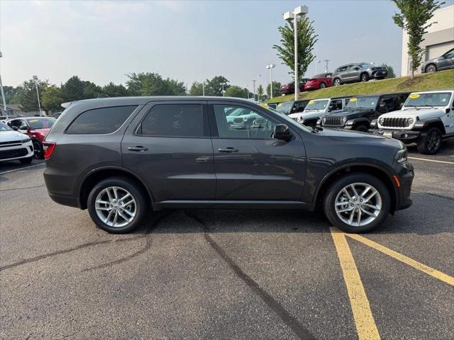 2025 Dodge Durango GT photo 2