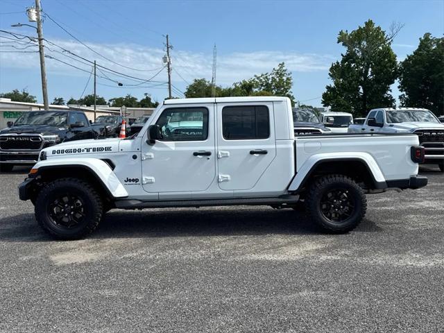 2025 Jeep Gladiator GLADIATOR HIGH TIDE 4X4