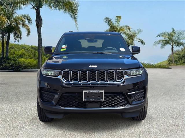 2025 Jeep Grand Cherokee GRAND CHEROKEE LAREDO 4X2