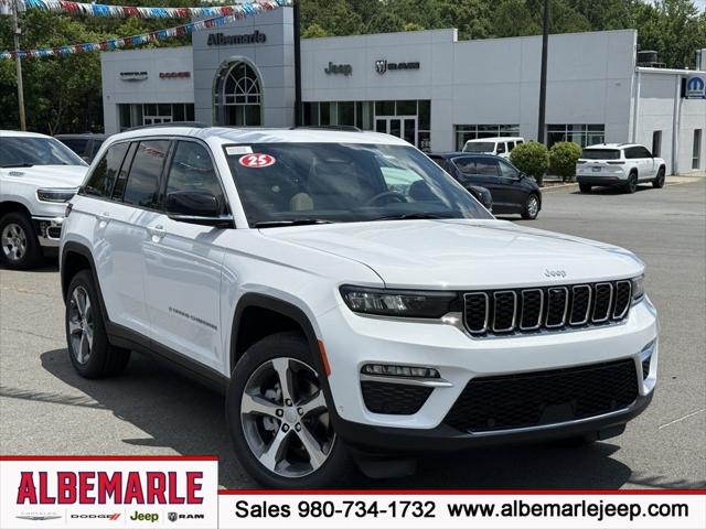 2025 Jeep Grand Cherokee GRAND CHEROKEE LIMITED 4X4